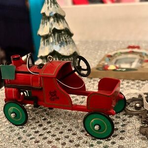 Cute Lot Hallmark & other misc ornaments no boxes